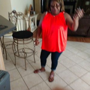 Meet your Posher, Robin